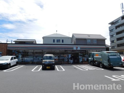 コンビニ　セブンイレブン 横浜港南台9丁目店（コンビニ）まで220m