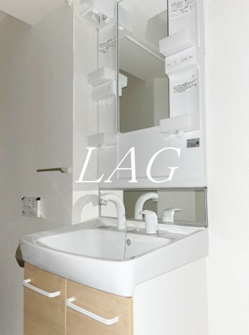 洗面設備　洗面台です。