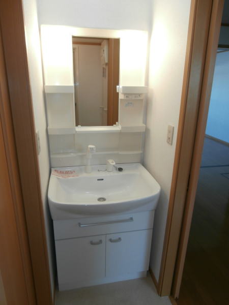 洗面設備　同仕様