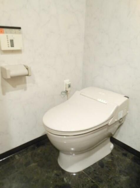 トイレ　別部屋参考写真