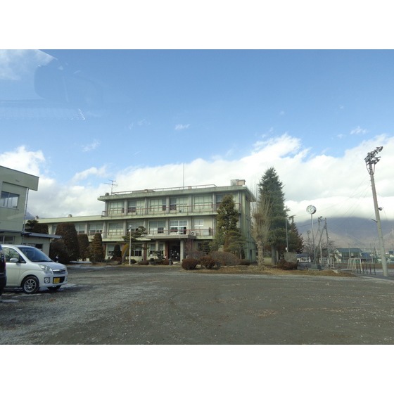 小学校　上田市立川辺小学校（小学校）まで1109m