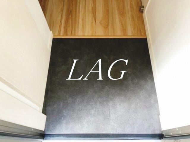 玄関　玄関です。