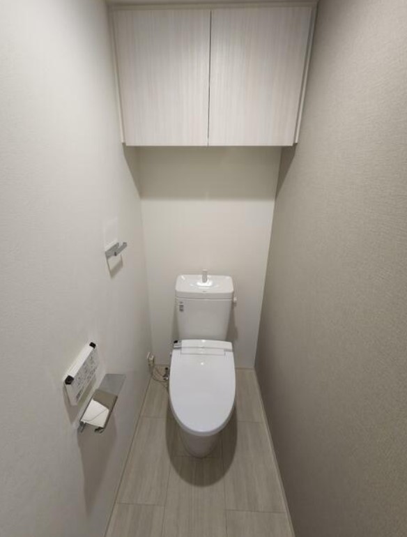 トイレ　※別部屋の参考写真です。