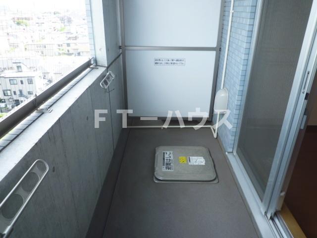 バルコニー　広いバルコニー