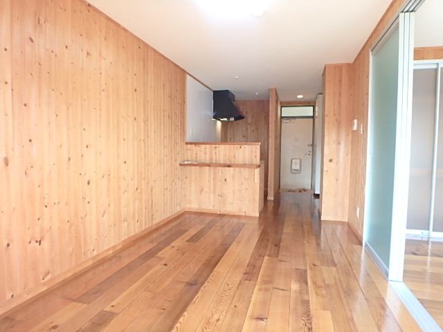 居室・リビング　別部屋の参考写真です