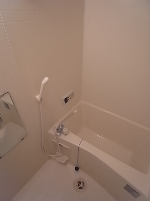 バス・シャワールーム　バスルーム