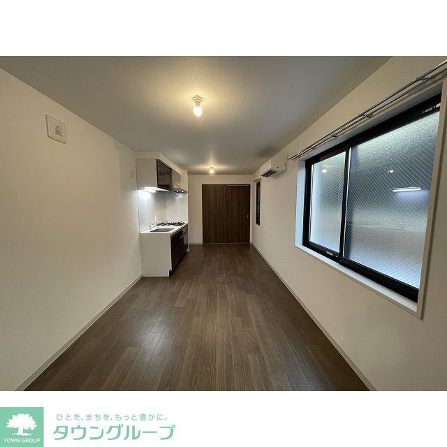 居室・リビング　※照明は付きません