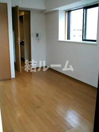 居室・リビング　別号室参考写真