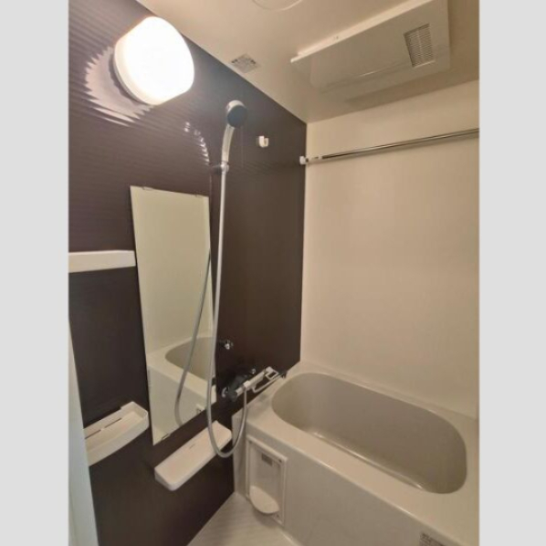 バス・シャワールーム　※反転タイプとなります