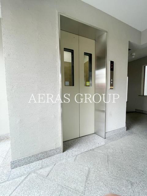 その他　エレベーター付き