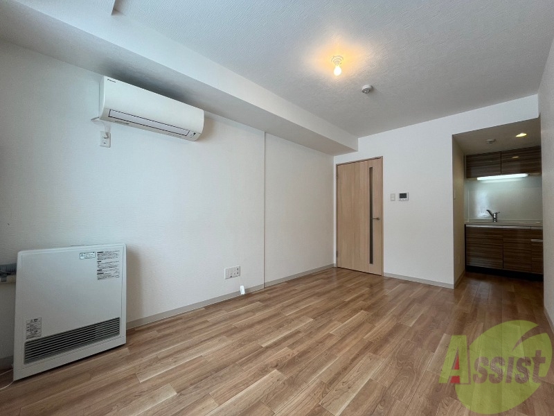 居室・リビング　広くてきれいなリビングです！快適に過ごせそうですね。