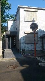 建物外観　落ち着いた雰囲気の外観です