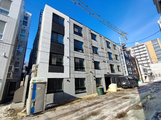 建物外観　札幌市中央区南２条西「Ｈａｌｅｎｉｘ　札幌医大前」