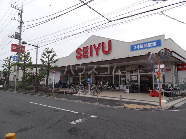 スーパー　西友 葛飾新宿店（スーパー）まで628m
