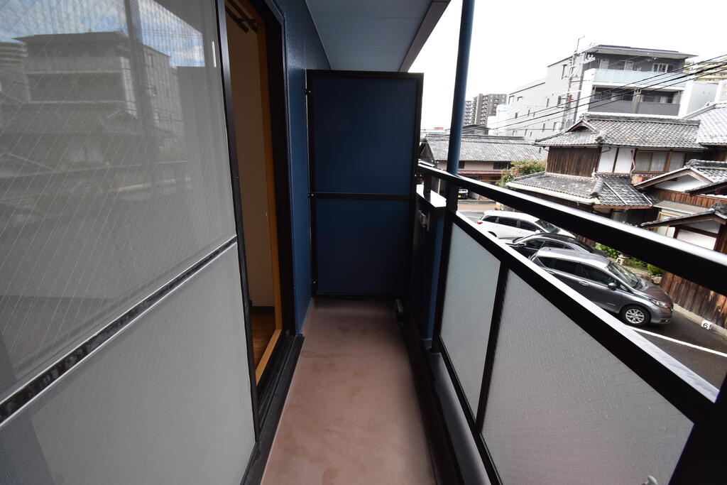 バルコニー　南向きで日当たり良好なバルコニー♪