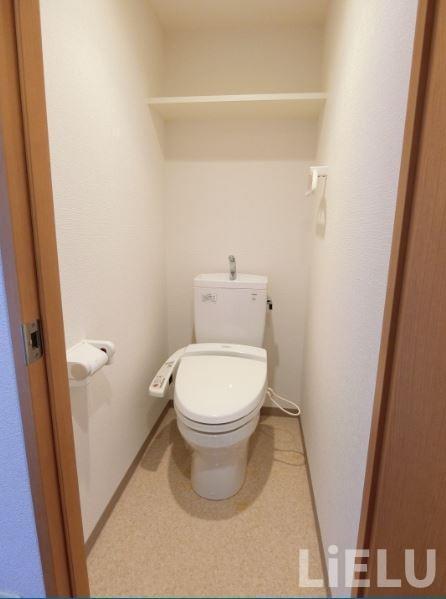 トイレ　同シリーズ物件のモデルルームになります※現況優先