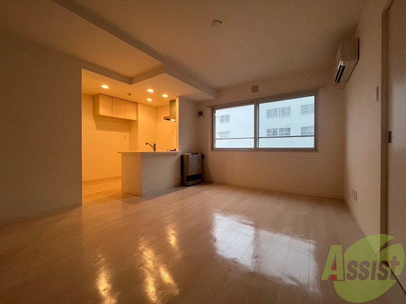 居室・リビング　広くてキレイなお部屋が広がっていて、充実した生活が送れそう。