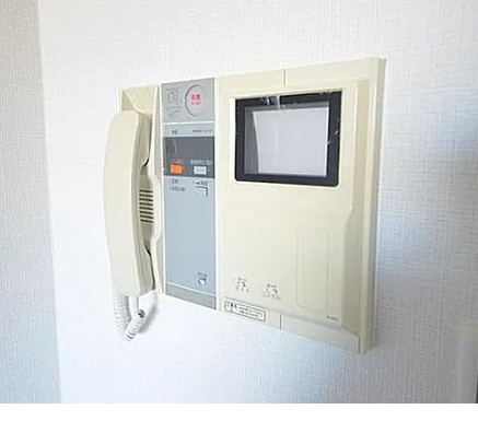 セキュリティ　写真は同タイプ住居です。