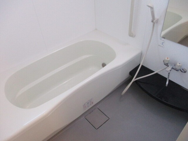 バス・シャワールーム　浴室