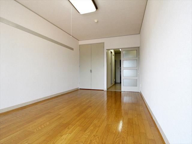 居室・リビング　松山市此花町　サニーハイツこのはな　リビング