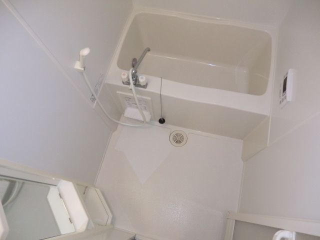 バス・シャワールーム　バスルーム