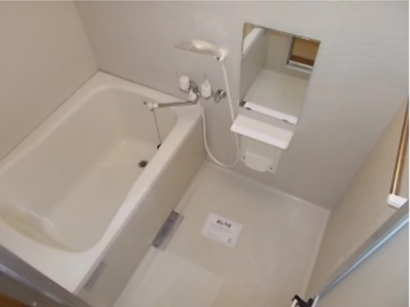 バス・シャワールーム　図面と現状に相違がある場合には現状を優先