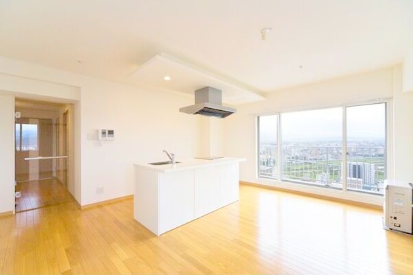 居室・リビング　キレイなリビング♪