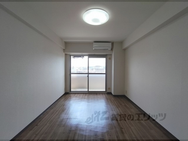 居室・リビング　居室