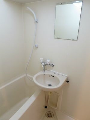 バス・シャワールーム　きれいなお風呂です