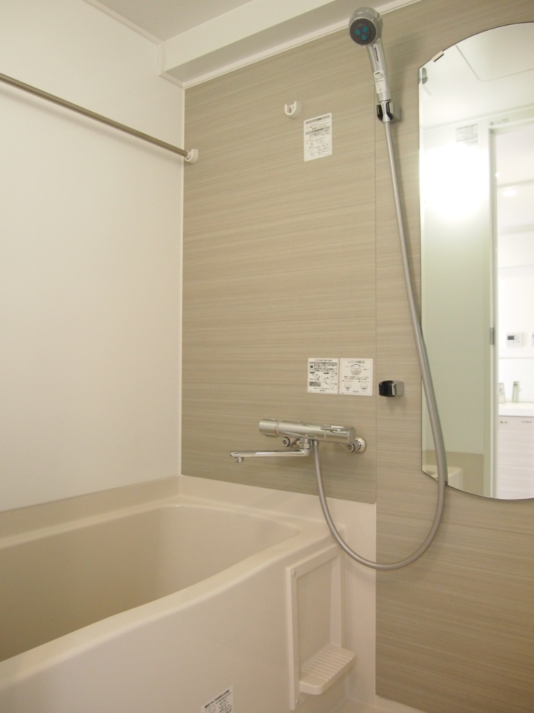 バス・シャワールーム　※反転タイプ