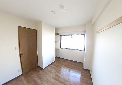 その他部屋・スペース　明るい洋室です