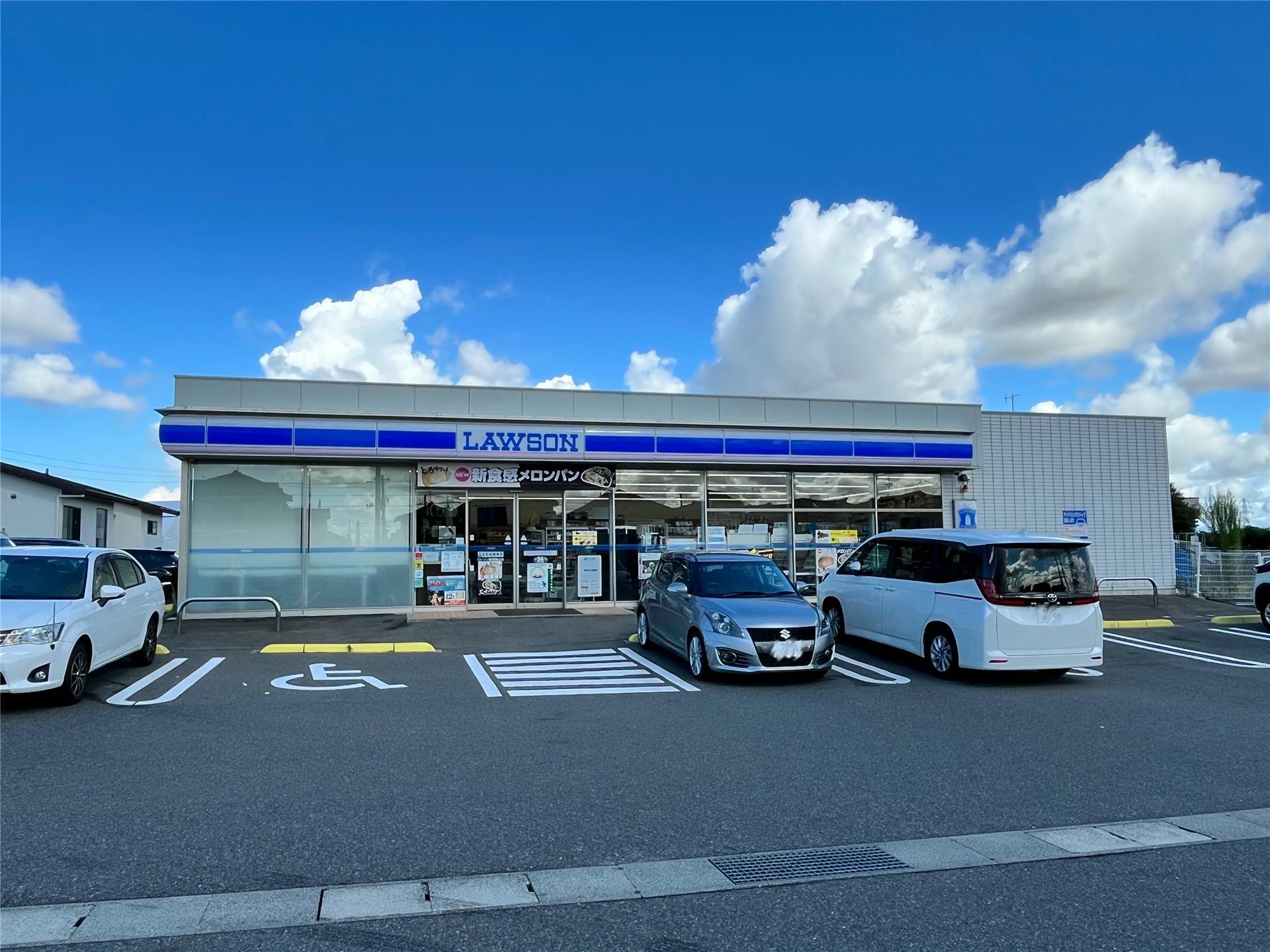 コンビニ　ローソン新潟岡山店（コンビニ）まで763m
