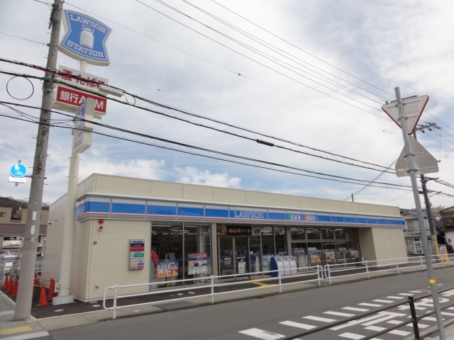 コンビニ　ローソン三田駅北店（コンビニ）まで413m