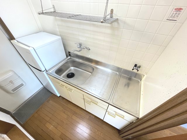 キッチン　コンパクトなキッチンで掃除もラクラク