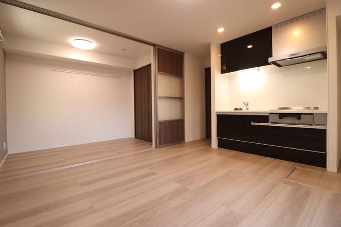 居室・リビング　１０．２帖のリビングは広々使い勝手◎