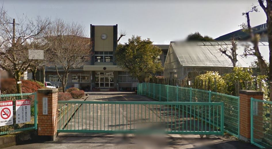 小学校　日田市立高瀬小学校（小学校）まで642m