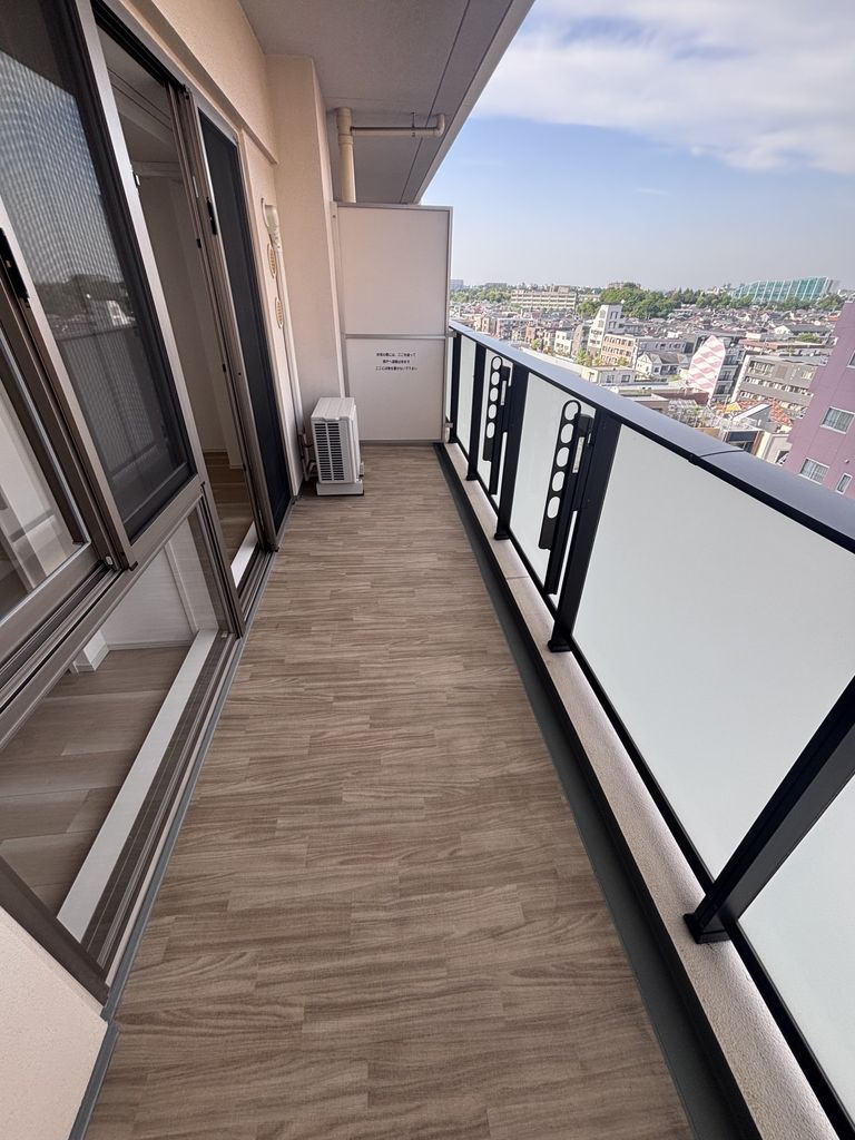 バルコニー　バルコニー