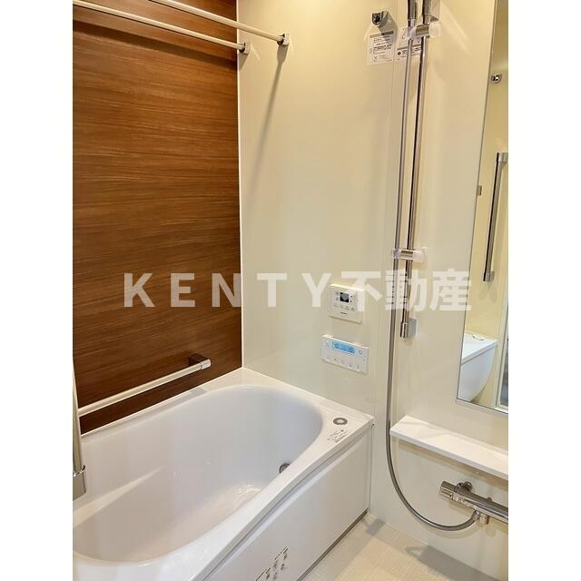 バス・シャワールーム　お風呂で日々の疲れを落としましょう