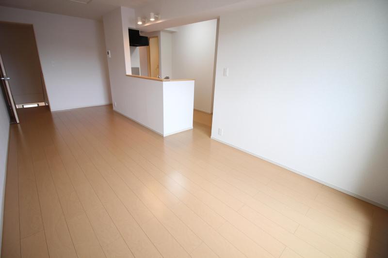 居室・リビング　２　リビング14.1帖