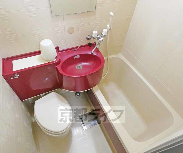 バス・シャワールーム　浴室です。