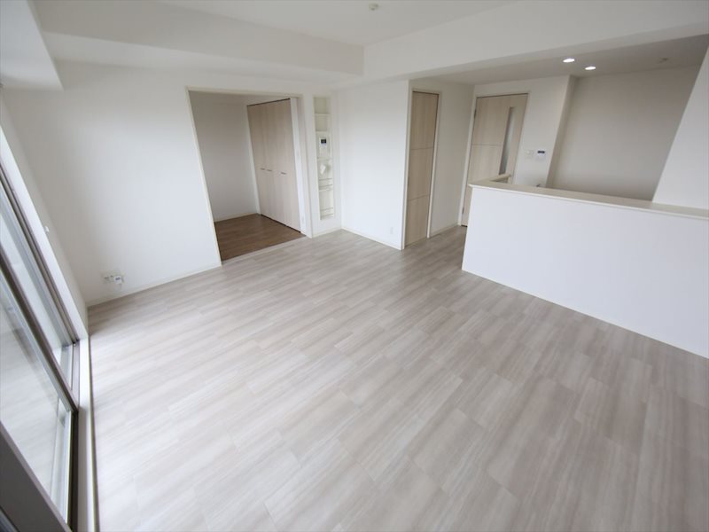 居室・リビング　LDK17.7帖　カウンターキッチン