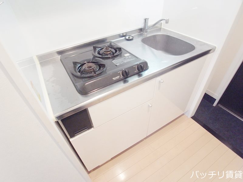 キッチン　※同型タイプの為、現状を優先いたします