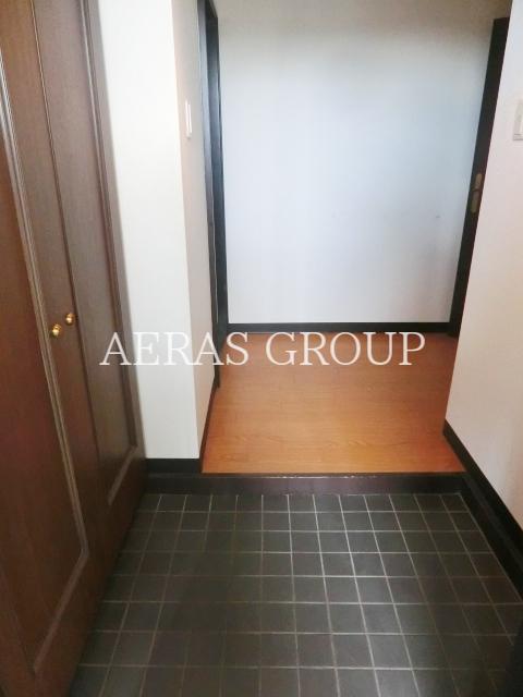 玄関　別部屋参考。