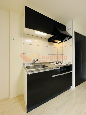 キッチン　コンパクトなキッチンで掃除もラクラク