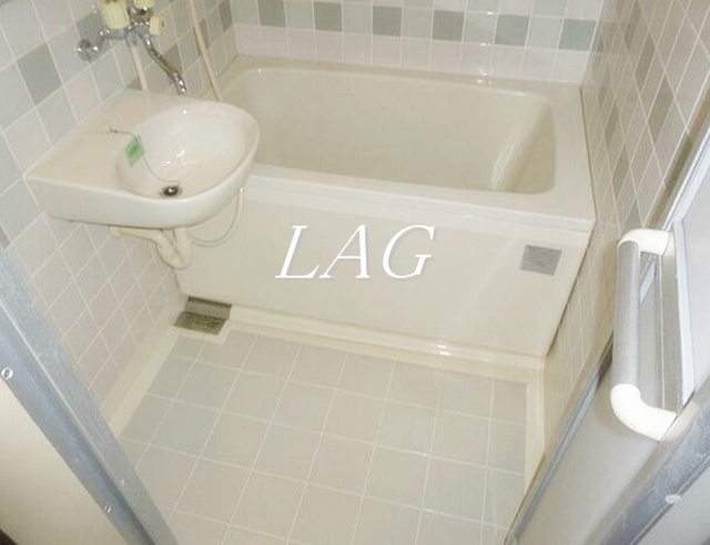 バス・シャワールーム　お風呂です。