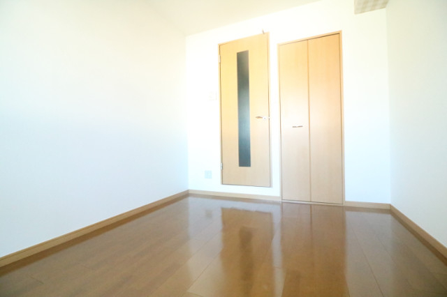 居室・リビング　キレイなおへやですね。