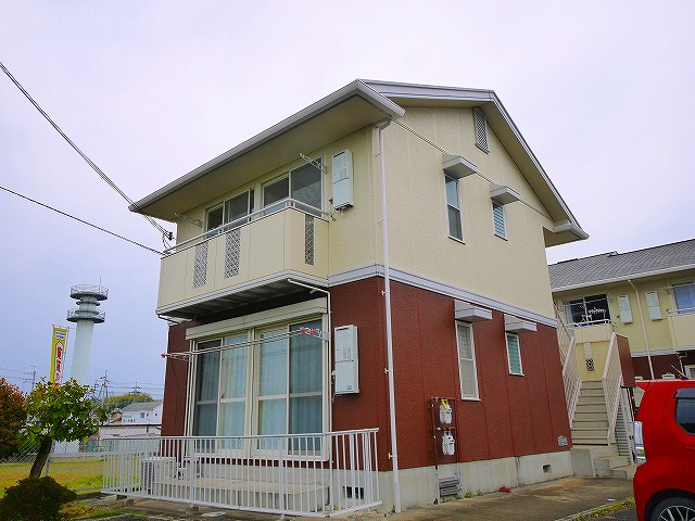 建物外観　落ち着いた雰囲気の外観です