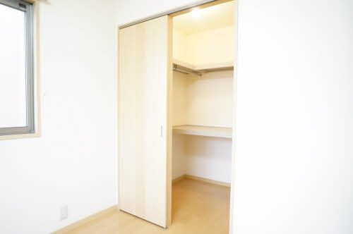 収納　クローゼット