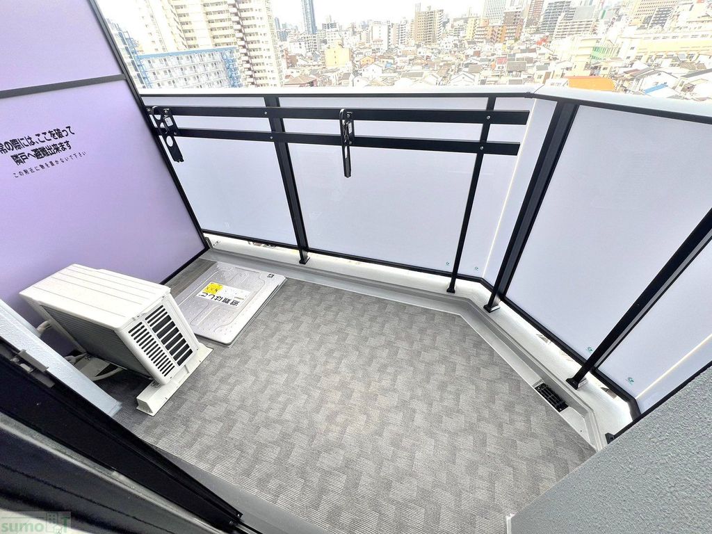 バルコニー　バルコニー