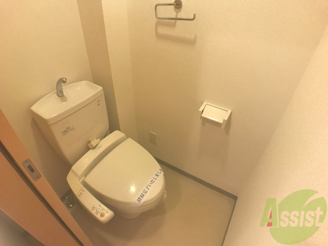 トイレ　トイレにはもちろんウォシュレットも備え付けです